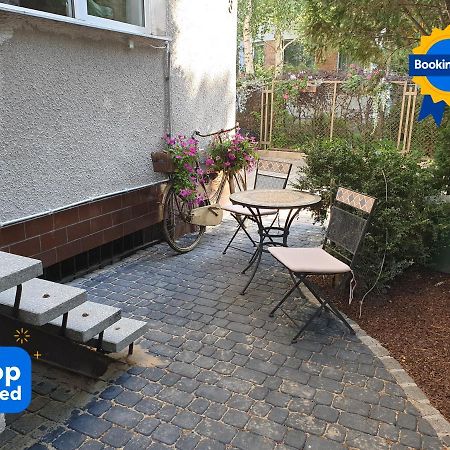 Aparthome Barbara 2 Торунь Экстерьер фото